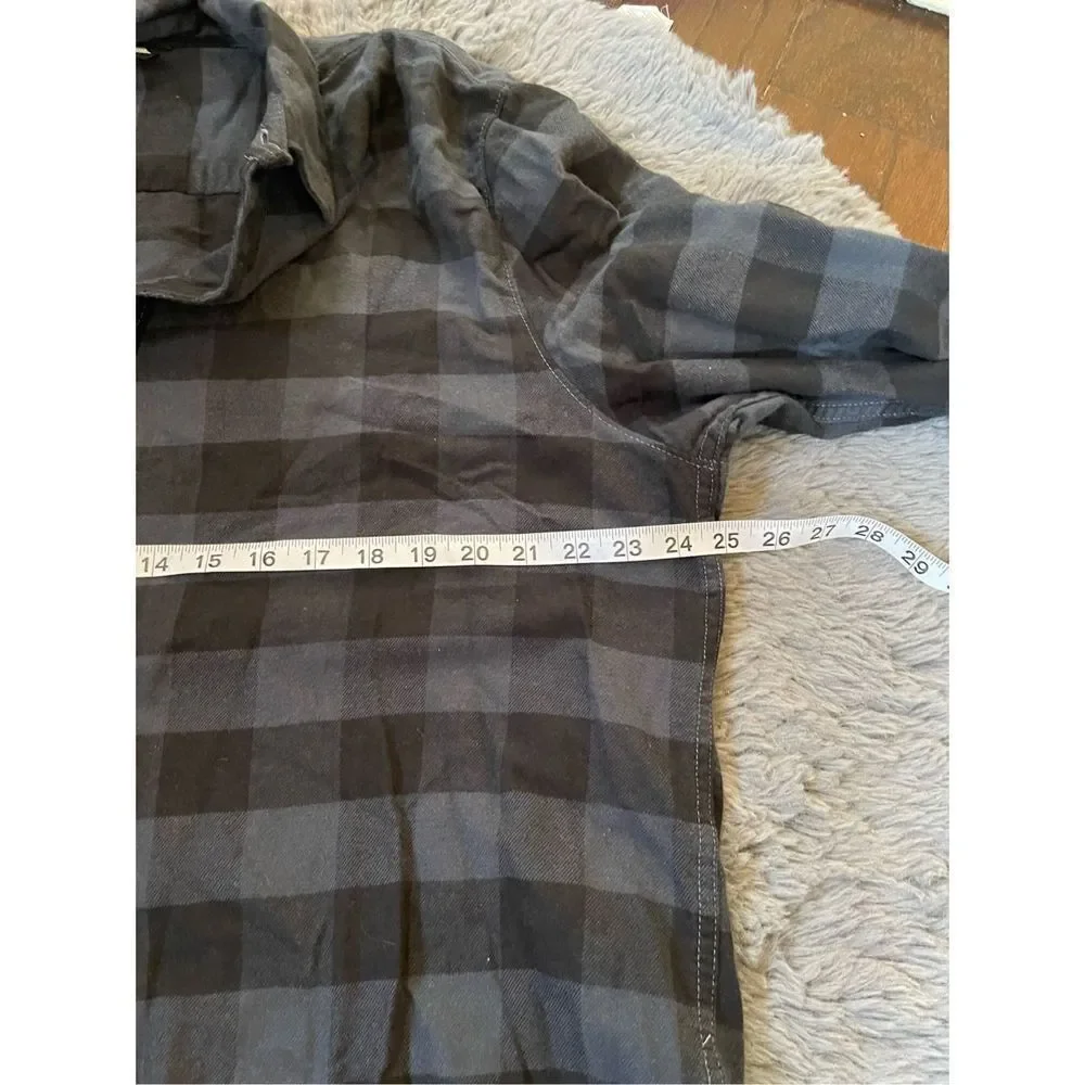 The north face men’s Xl flannel button‎ up